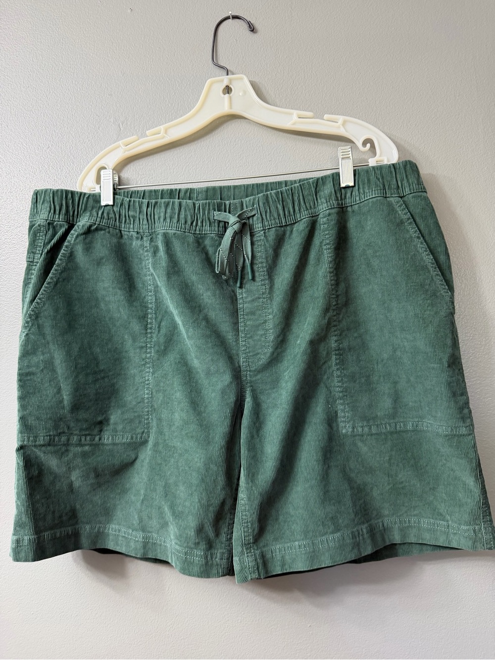 Alpine Design Men's 7" Hike Short in Dark Green XXL